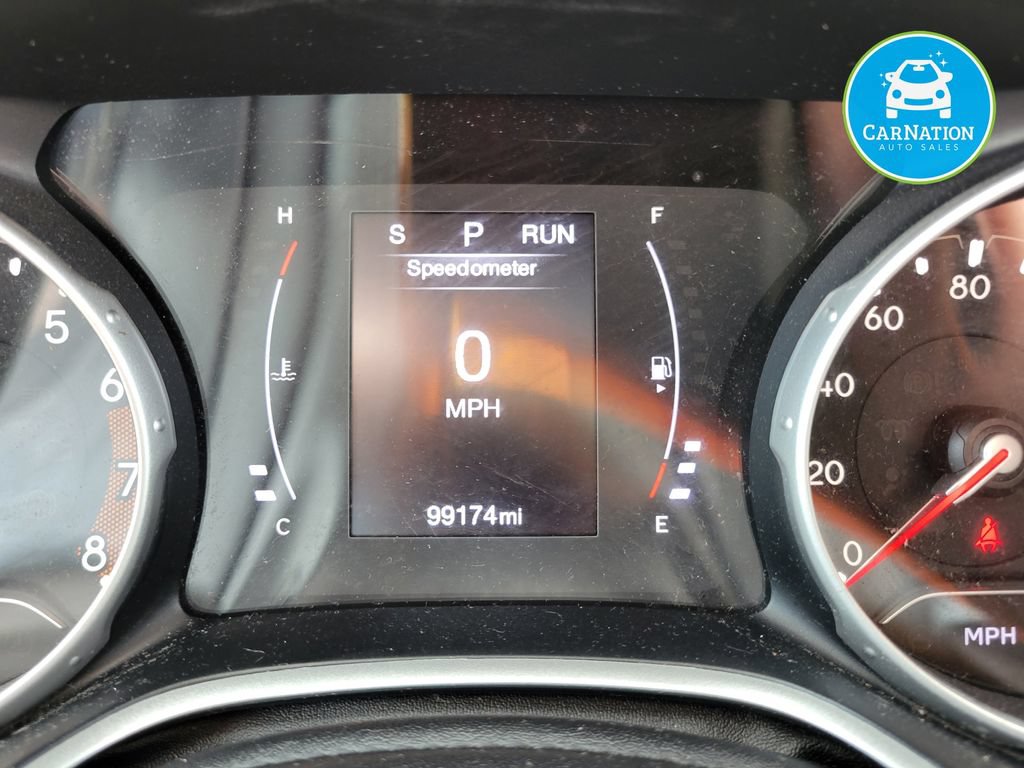 Used 2019 Jeep Compass Latitude w/ Cold Weather Group AWD/4WD image 18