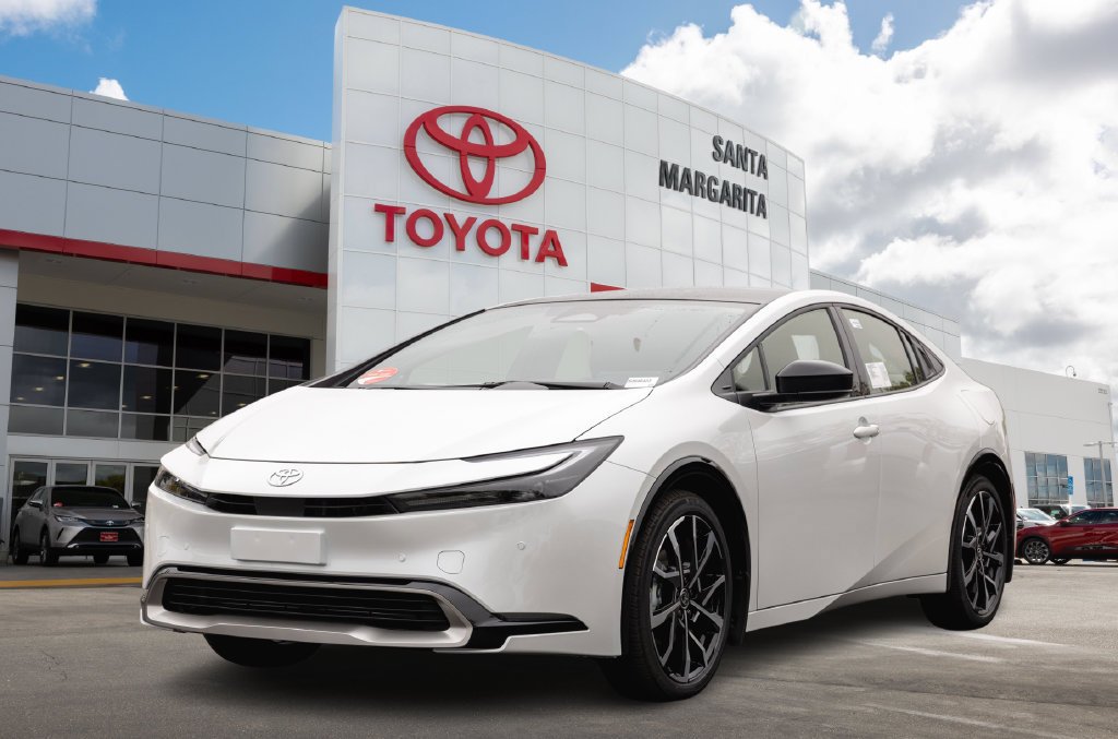 New 2027 Toyota Prius Plug-In Hybrid