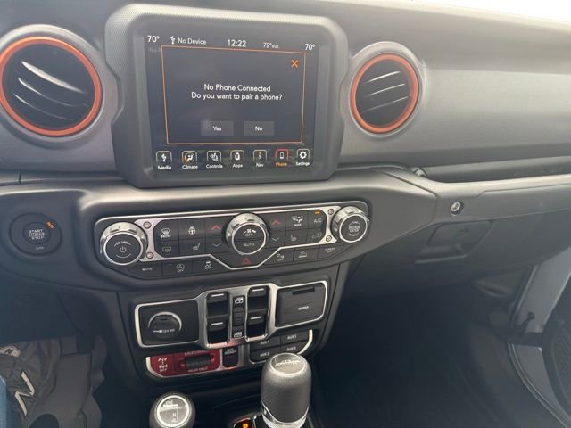 Used 2023 Jeep Gladiator Mojave w/ LED Lighting Group AWD/4WD image 18