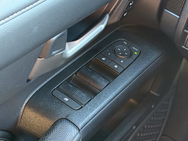 Certified 2026 Toyota 4Runner Limited AWD/4WD image 33