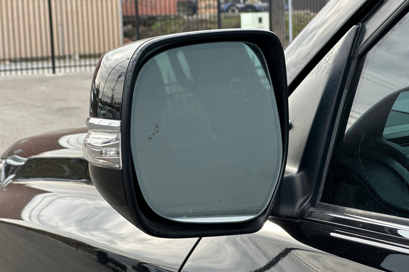 Used 2021 Lexus GX 460 Premium w/ Accessory Package image 53