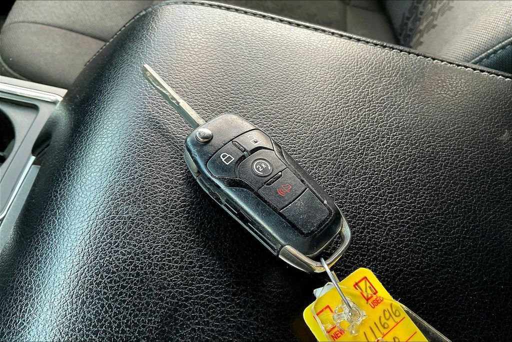 Used 2020 Ford F150 XLT w/ Equipment Group 302A Luxury image 10