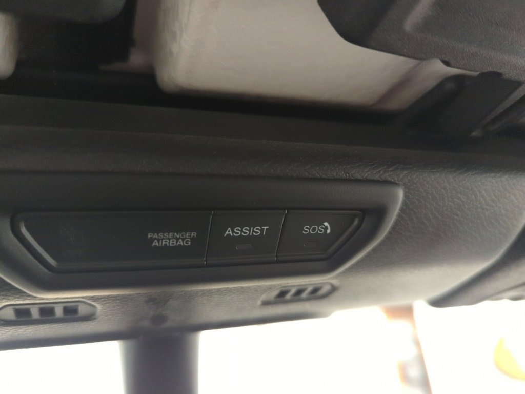 Used 2023 Jeep Wrangler Sport image 19