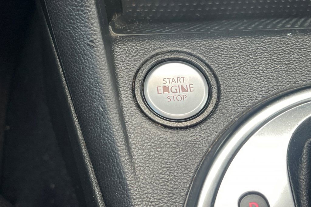 Used 2013 Volkswagen Beetle 2.5 image 17