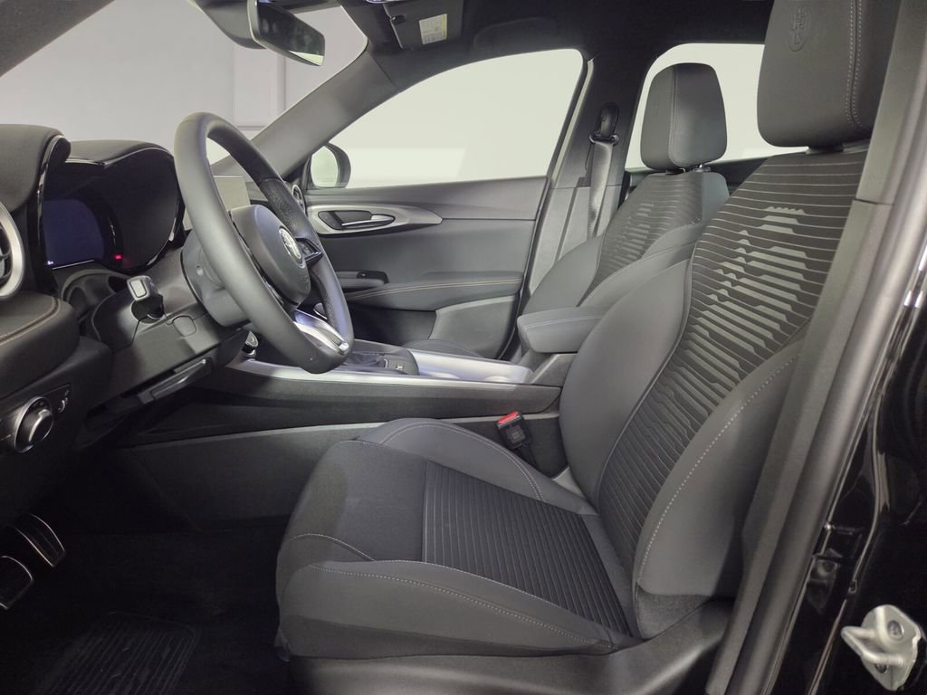 New 2026 Alfa Romeo Tonale Sprint w/ Active Assist Package image 10