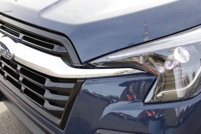 Certified 2025 Subaru Ascent Premium w/ Premium Package image 13