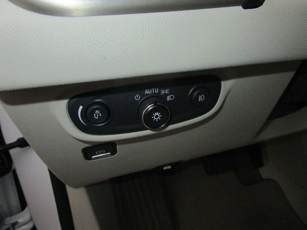 Used 2020 GMC Terrain Denali w/ Denali Premium Package image 27