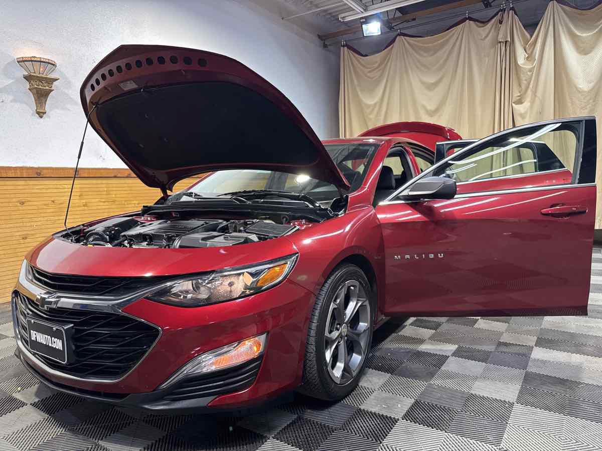 Used 2019 Chevrolet Malibu RS FWD image 11