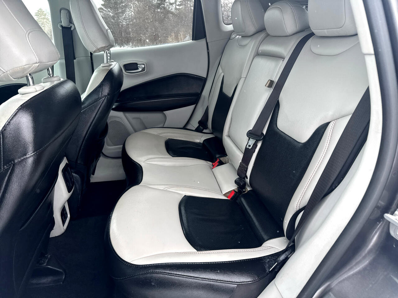 Used 2020 Jeep Compass Limited w/ Rear Convenience Group image 28