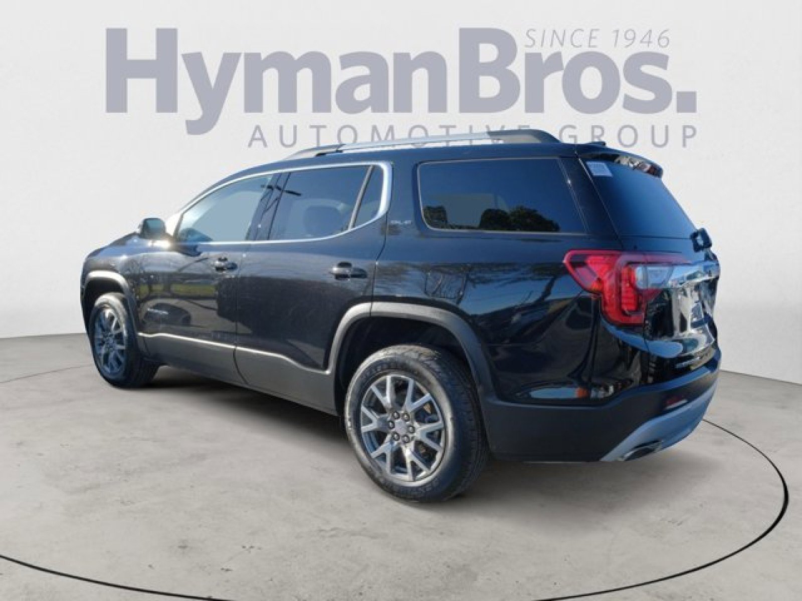 Used 2022 GMC Acadia SLE w/ Driver Convenience Package image 5