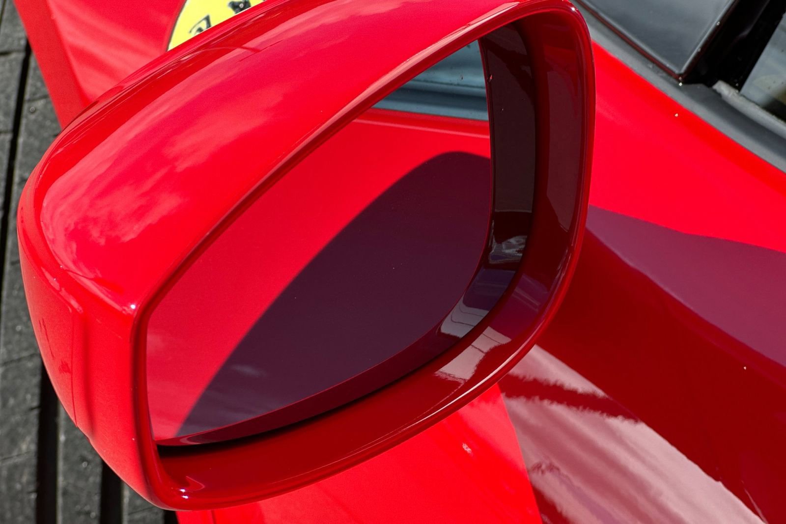 Used 2017 Ferrari 488 Spider RWD image 38