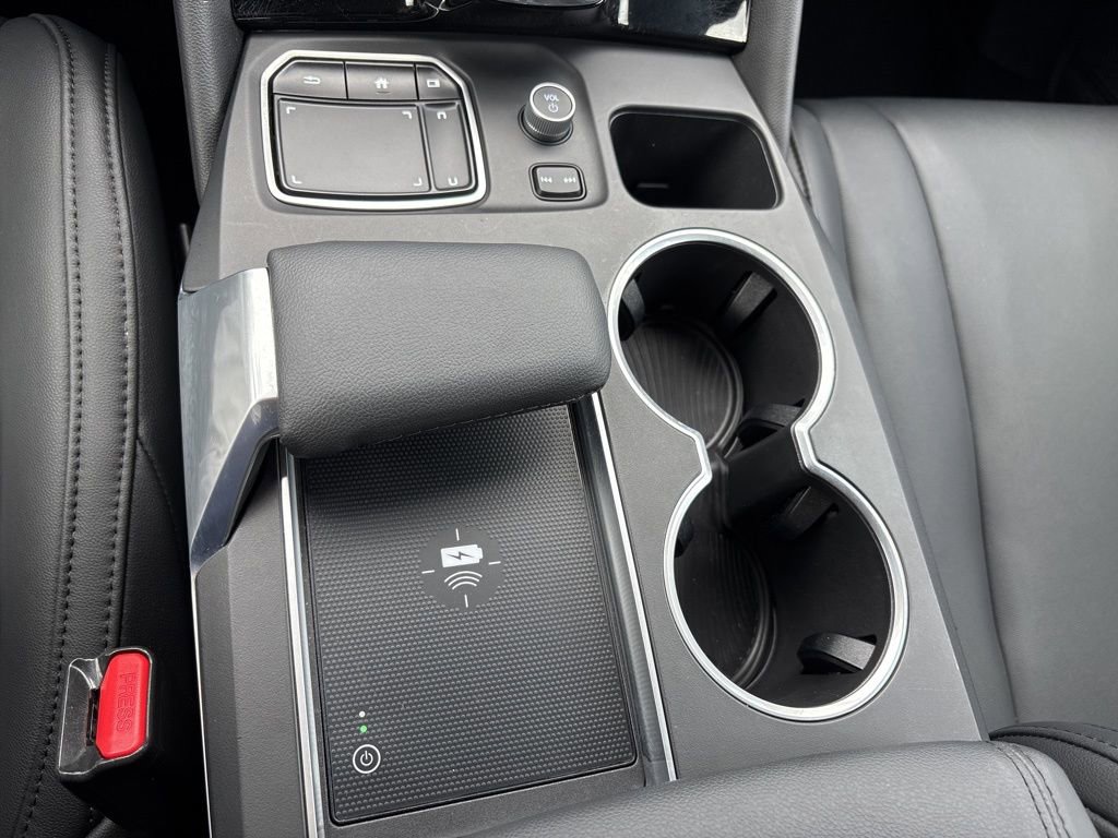 Used 2023 Acura MDX FWD image 36