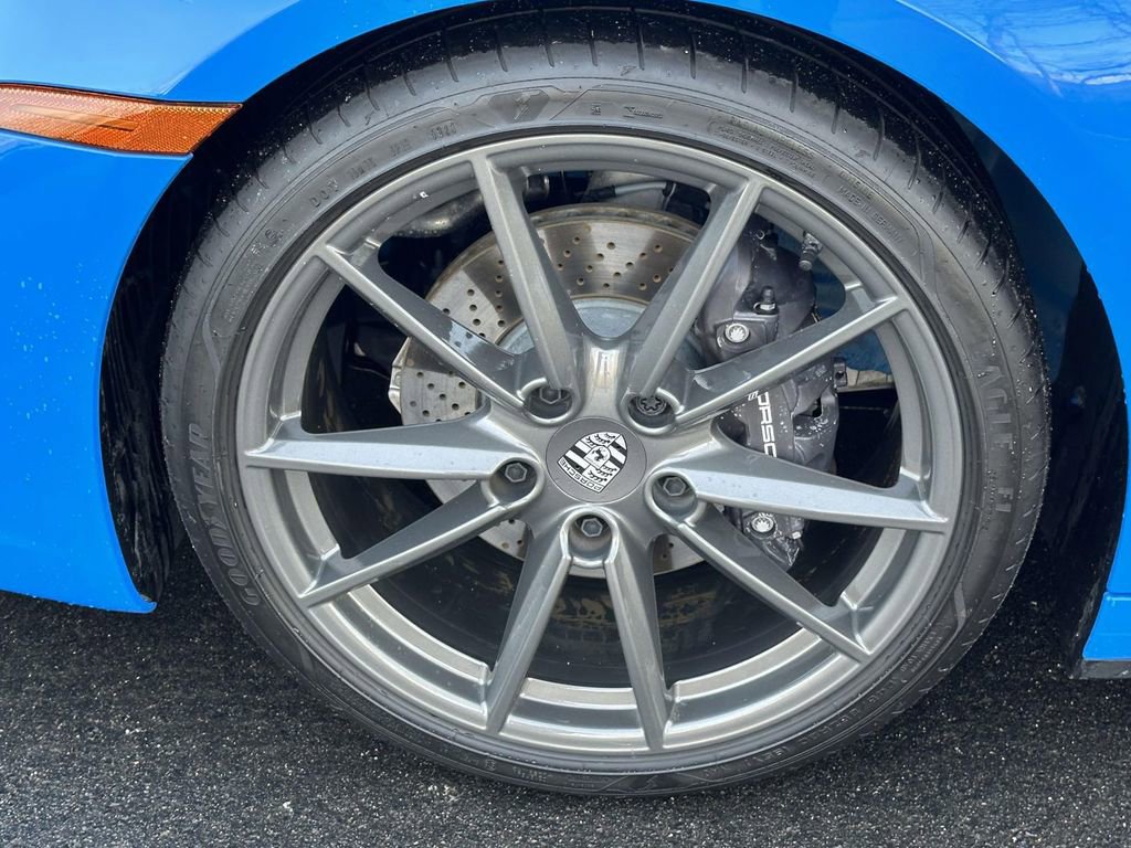 Certified 2024 Porsche 911 Carrera T image 11