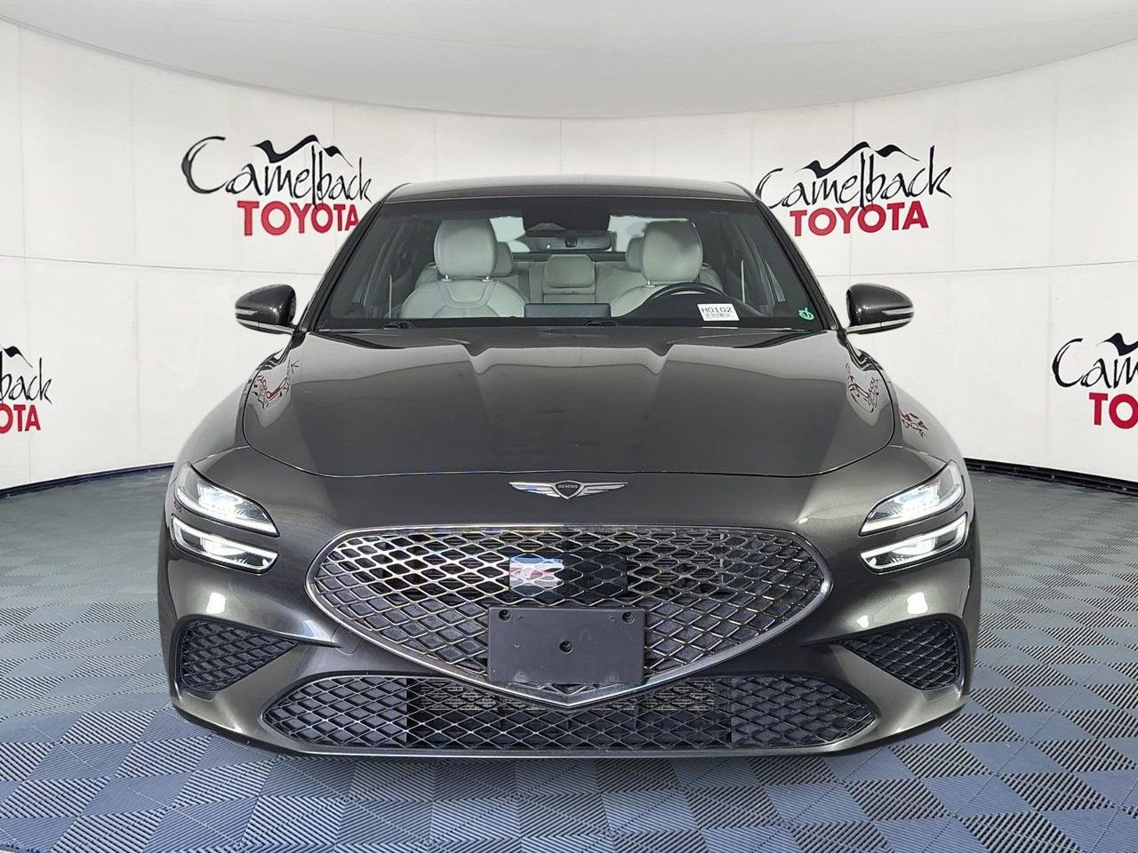 Used 2025 Genesis G70 2.5T AWD/4WD image 2