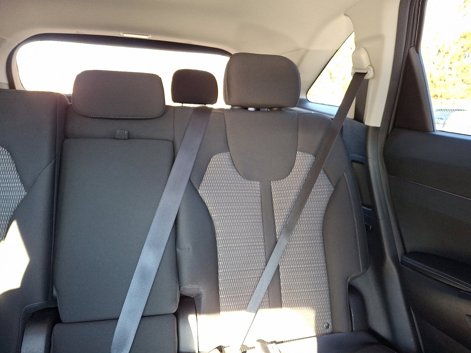 Used 2023 Kia Sorento LX image 20