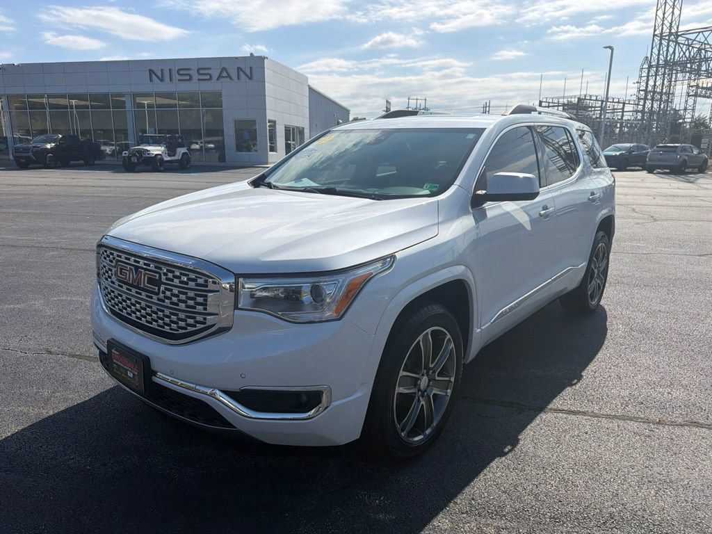 Used 2019 GMC Acadia Denali FWD image 3