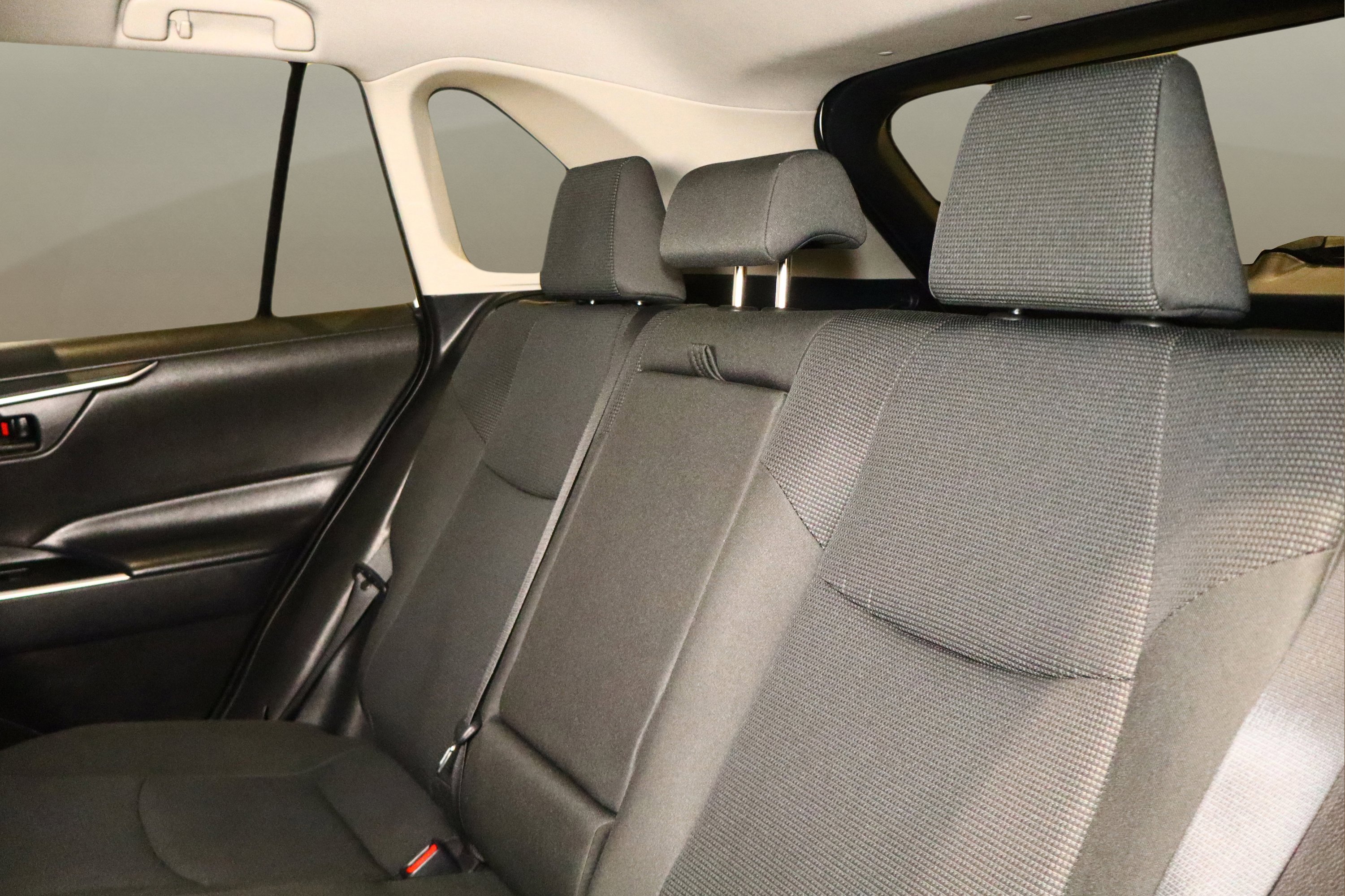 Used 2024 Toyota RAV4 LE image 16