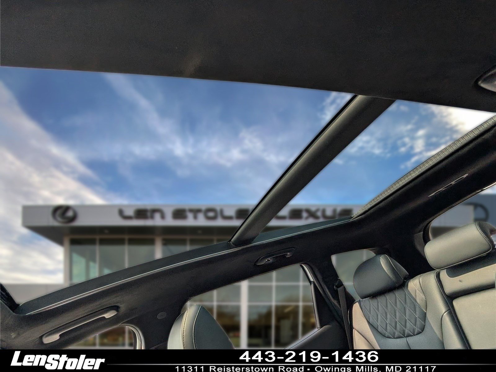 Used 2023 Hyundai Santa Fe Calligraphy AWD/4WD image 19