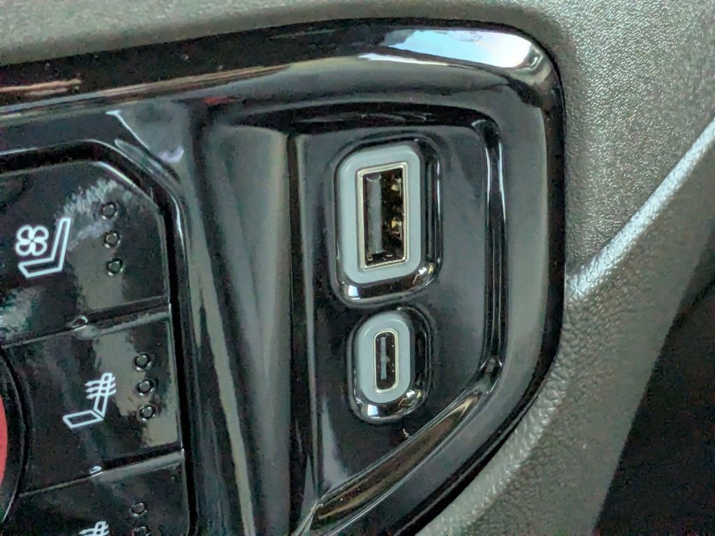 Used 2024 GMC Sierra 1500 SLT w/ SLT Premium Package image 24