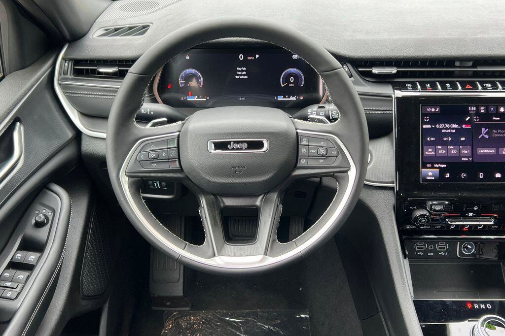 New 2026 Jeep Grand Cherokee L 4WD image 14
