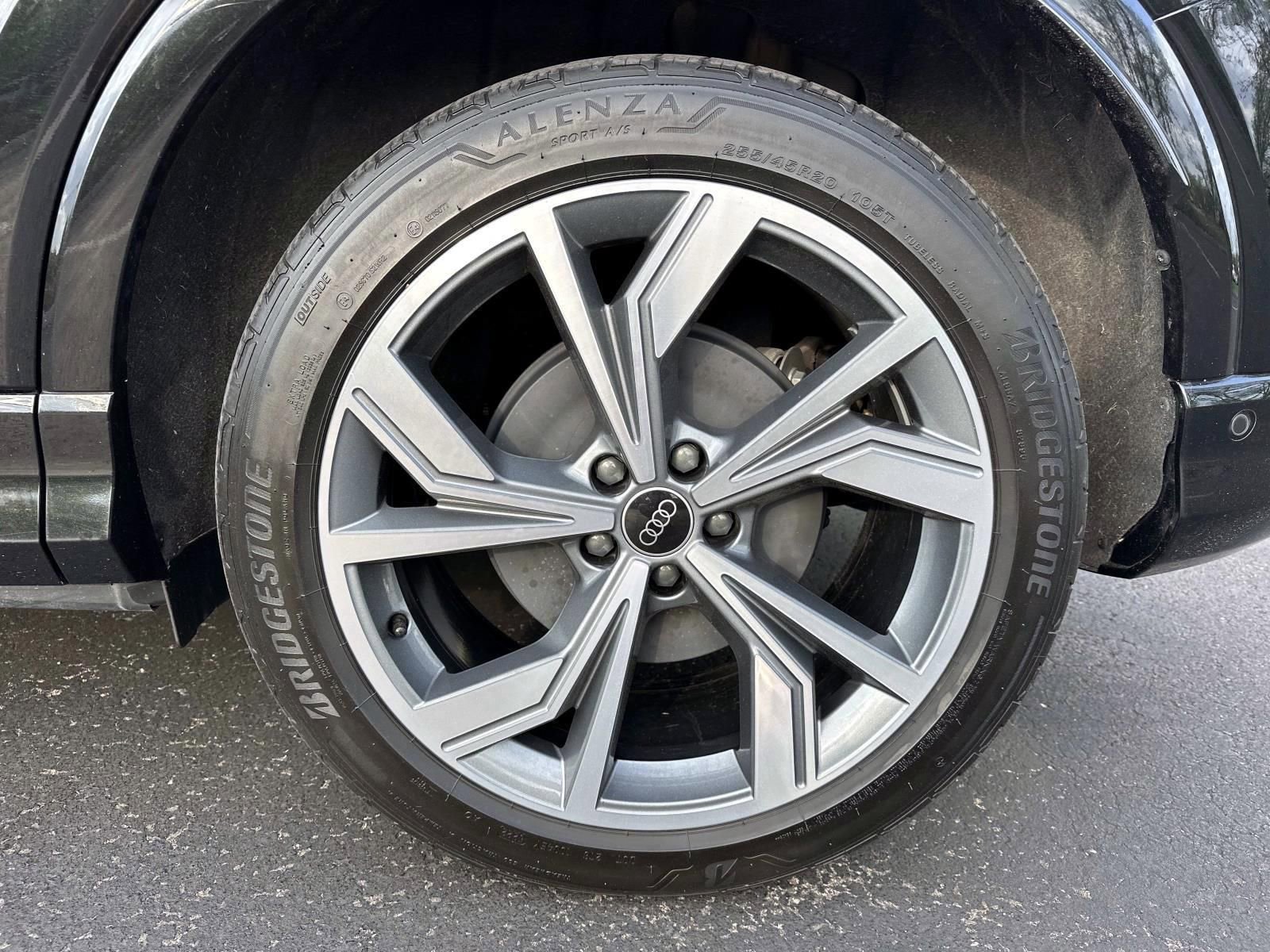 Used 2023 Audi Q4 e-tron Premium Plus w/ Premium Plus AWD/4WD image 10