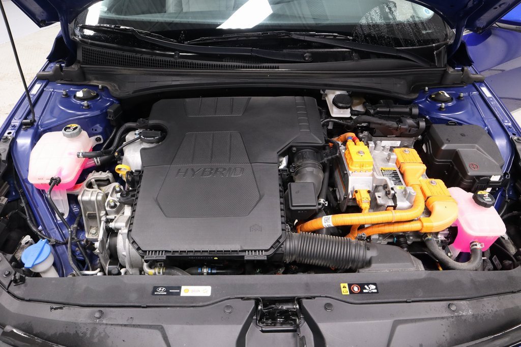 Certified 2023 Hyundai Elantra Limited image 13