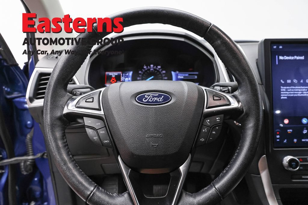 Used 2023 Ford Edge SEL AWD/4WD image 12