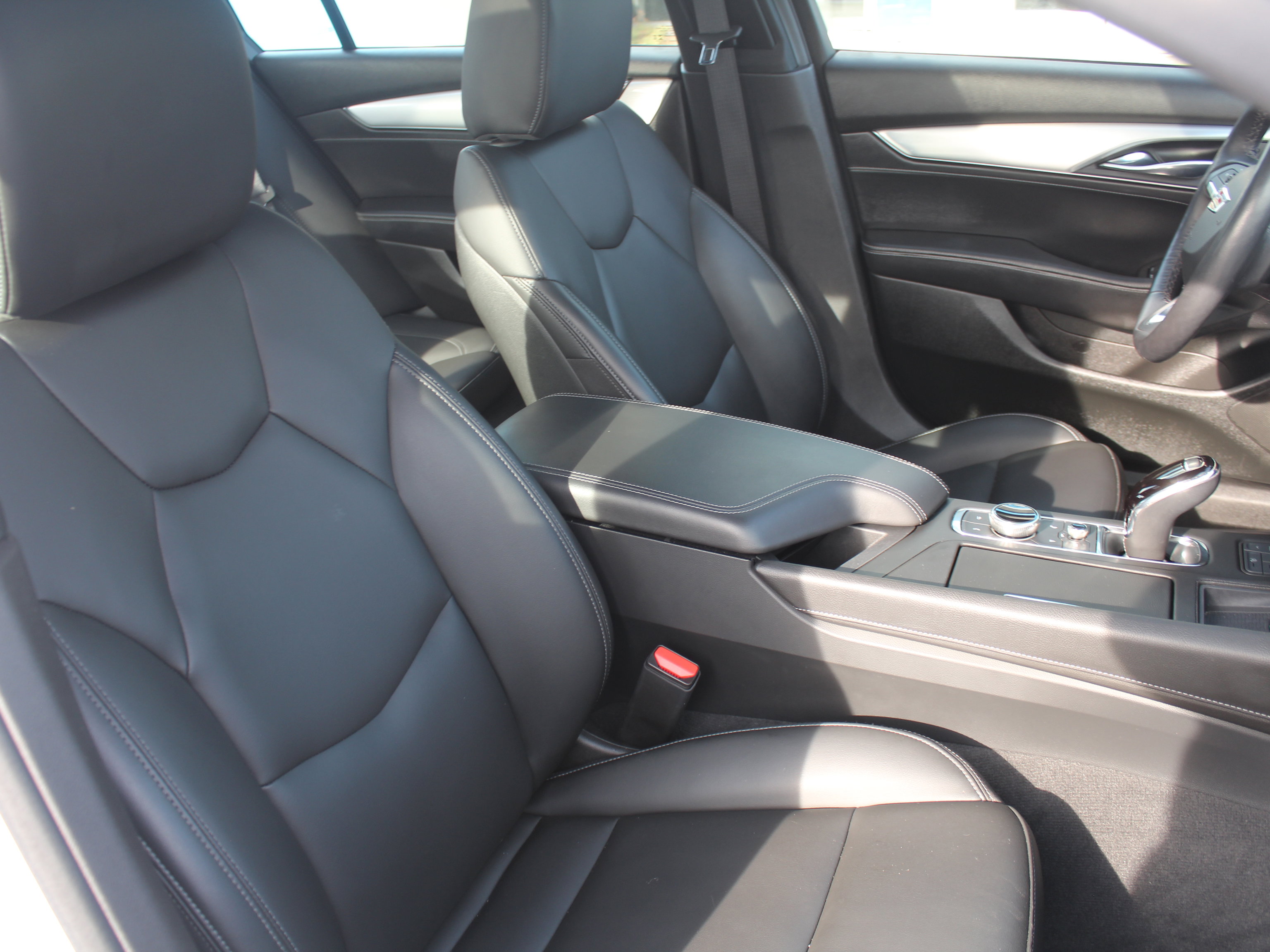 Used 2023 Cadillac CT5 Luxury w/ Sun And Sound Package image 29