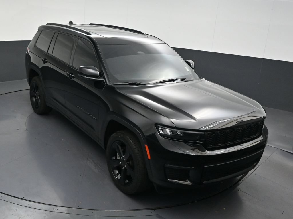 Used 2025 Jeep Grand Cherokee L Limited w/ Luxury Tech Group II RWD image 22