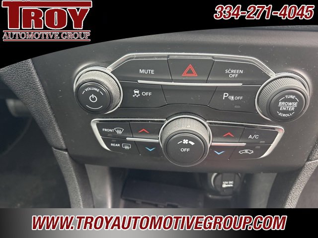 Used 2022 Dodge Charger SXT w/ Blacktop Package image 21