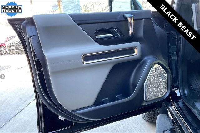 Used 2025 GMC Hummer EV 2X image 22