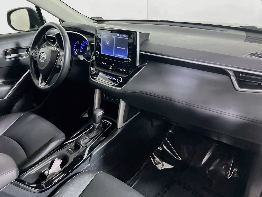 Certified 2022 Toyota Corolla Cross XLE w/ Black Badges Package (TMS) AWD/4WD image 24