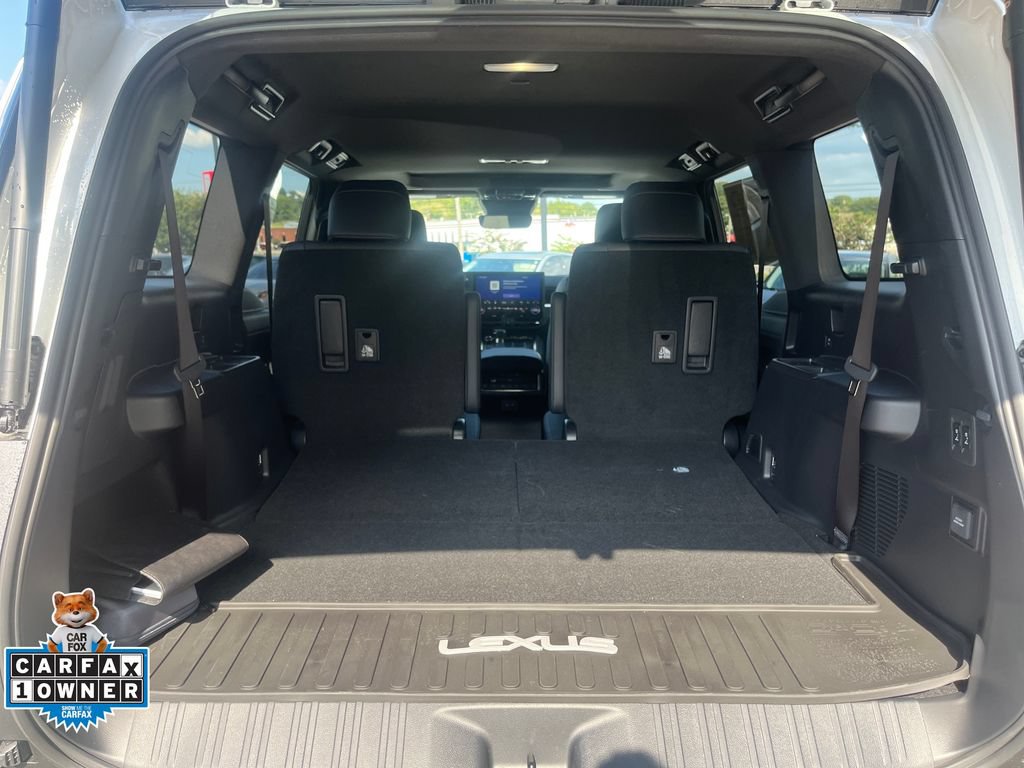 Used 2026 Lexus GX 550 w/ Accessory Package (2T) AWD/4WD image 23
