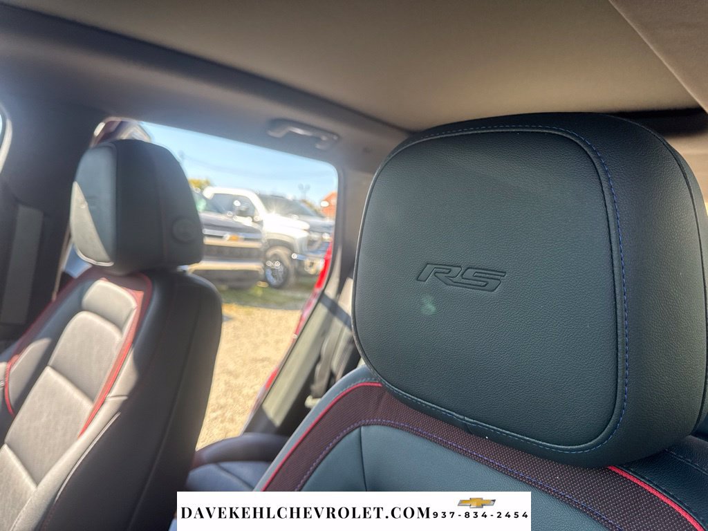 Used 2025 Chevrolet Equinox RS w/ Safety and Technology Package AWD/4WD image 19