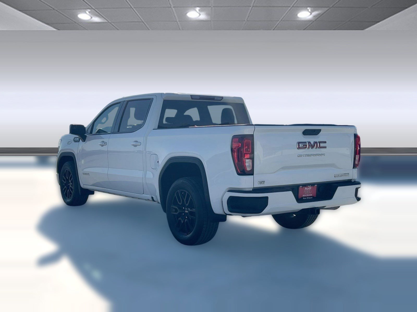 Used 2021 GMC Sierra 1500 Elevation image 3