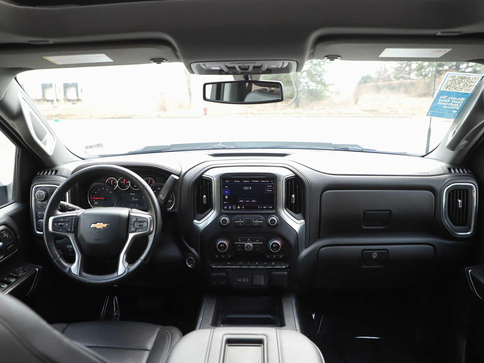 Used 2022 Chevrolet Silverado 3500 LTZ w/ LTZ Plus Package image 13