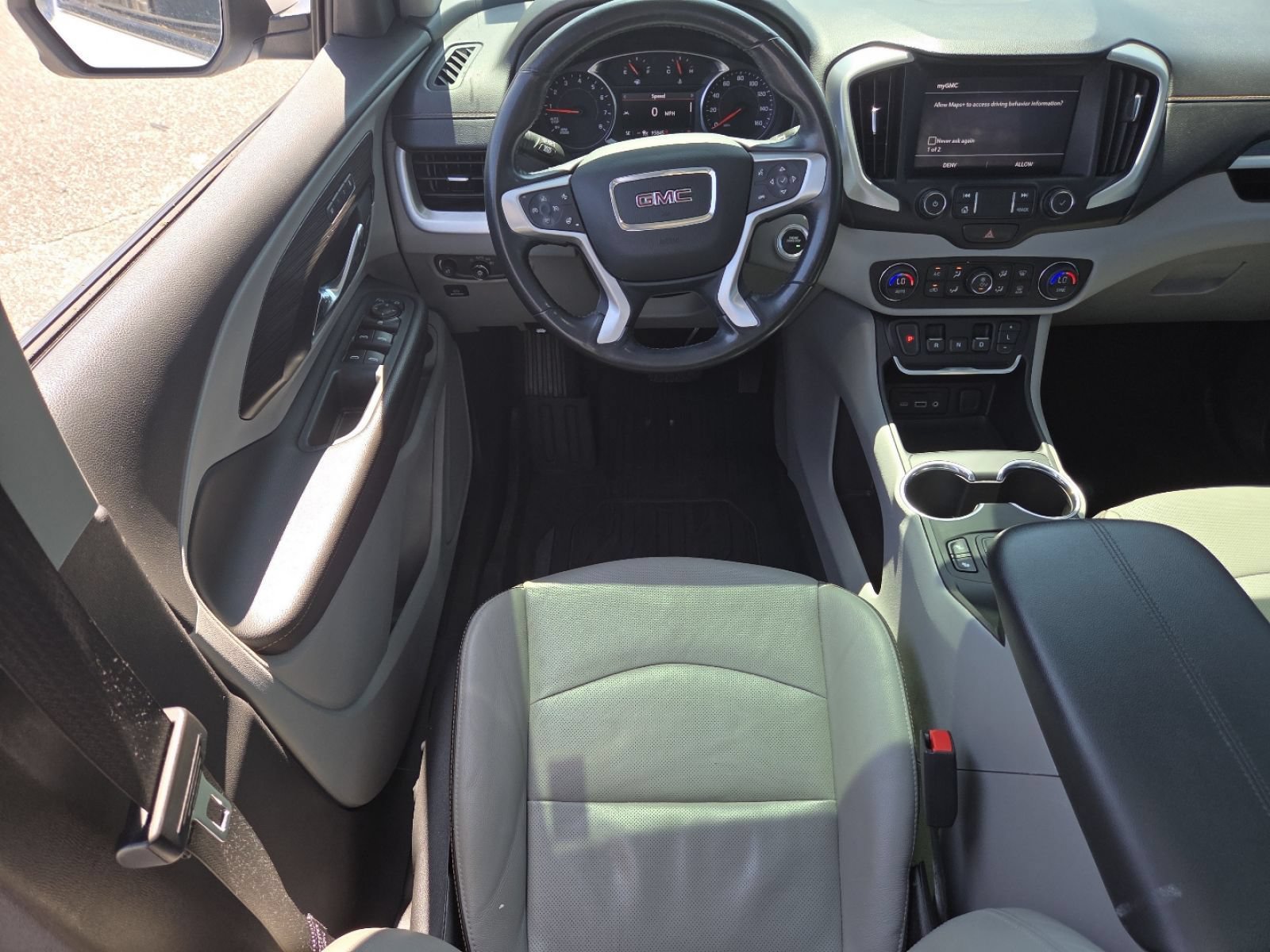 Used 2021 GMC Terrain SLT w/ LPO, Floor Liner Package FWD image 28