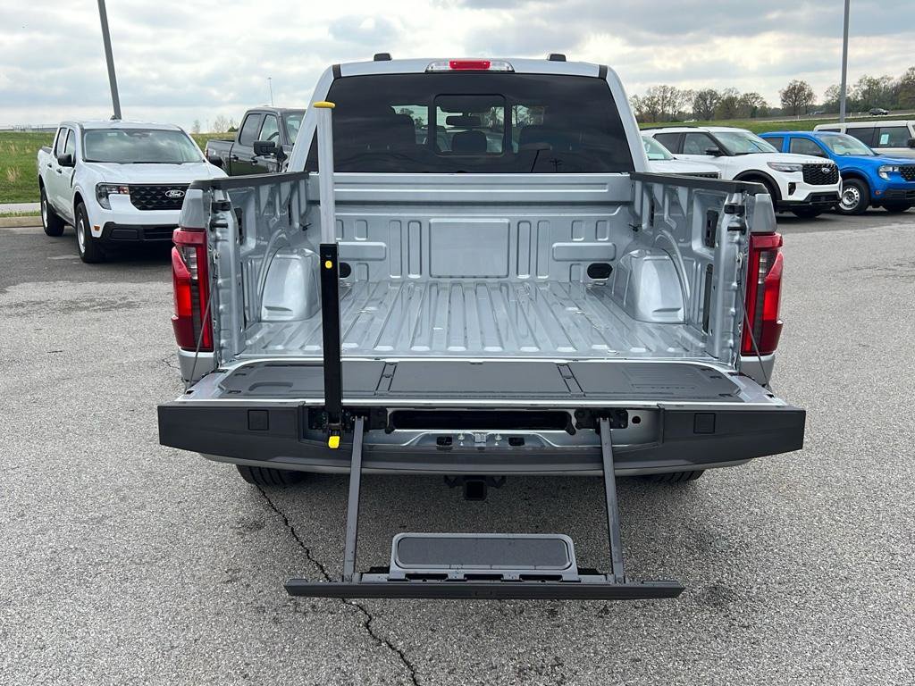 New 2025 Ford F150 XLT w/ Equipment Group 302A MID image 17