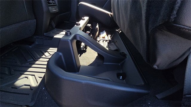 New 2026 GMC Canyon Elevation image 34