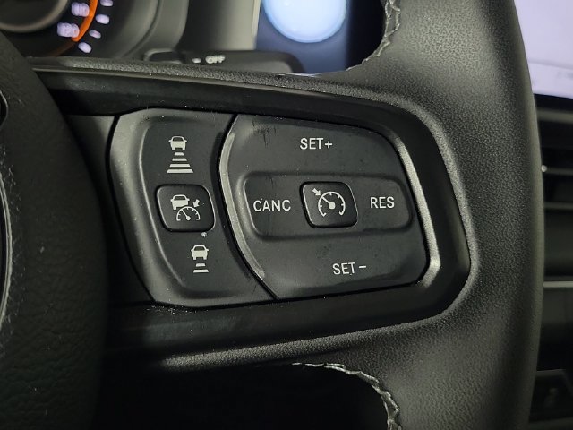 Used 2026 Jeep Wrangler Unlimited Rubicon AWD/4WD image 24