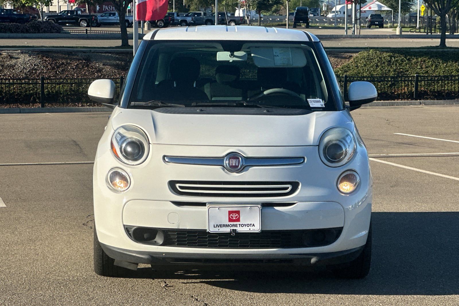 Used 2014 FIAT 500L Easy image 9