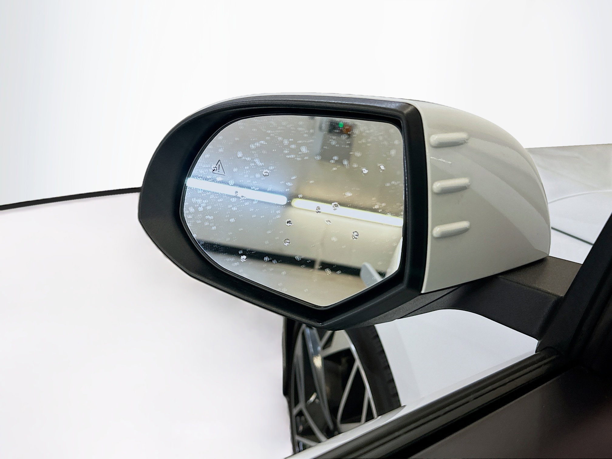 Used 2024 Hyundai Ioniq 6 SEL AWD/4WD image 16