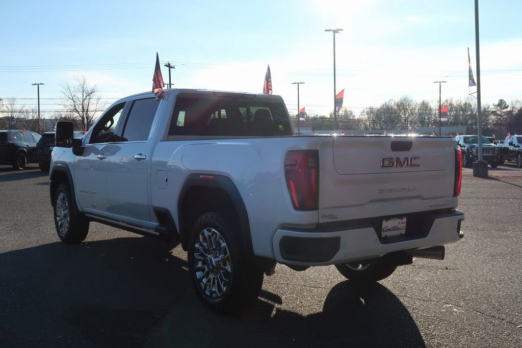 New 2026 GMC Sierra 2500 Denali w/ Denali Reserve Package image 8