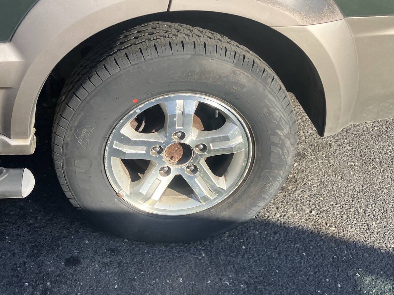Used 2004 Kia Sorento EX AWD/4WD image 16