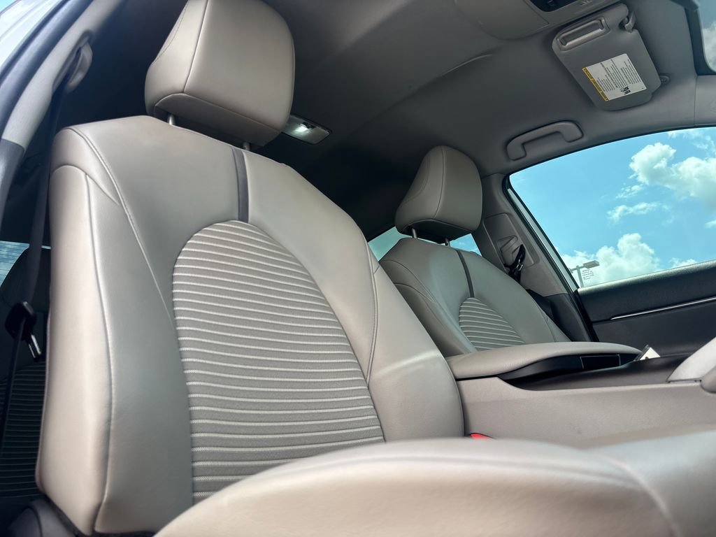 Used 2023 Toyota Camry SE image 26