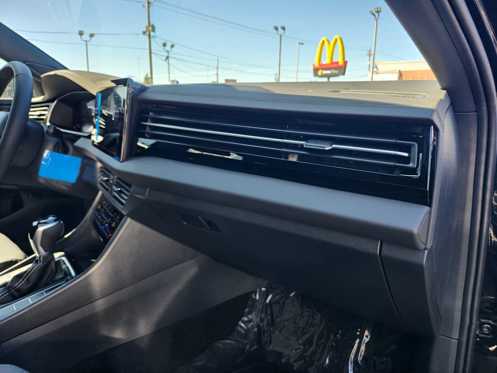 New 2027 Volkswagen Jetta Sport FWD image 10