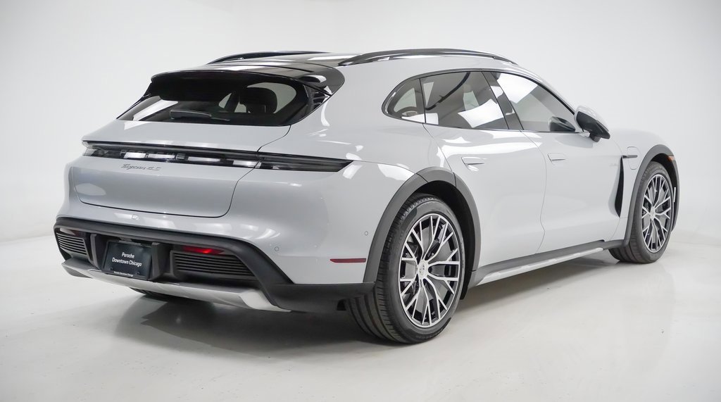 Certified 2025 Porsche Taycan 4S image 10