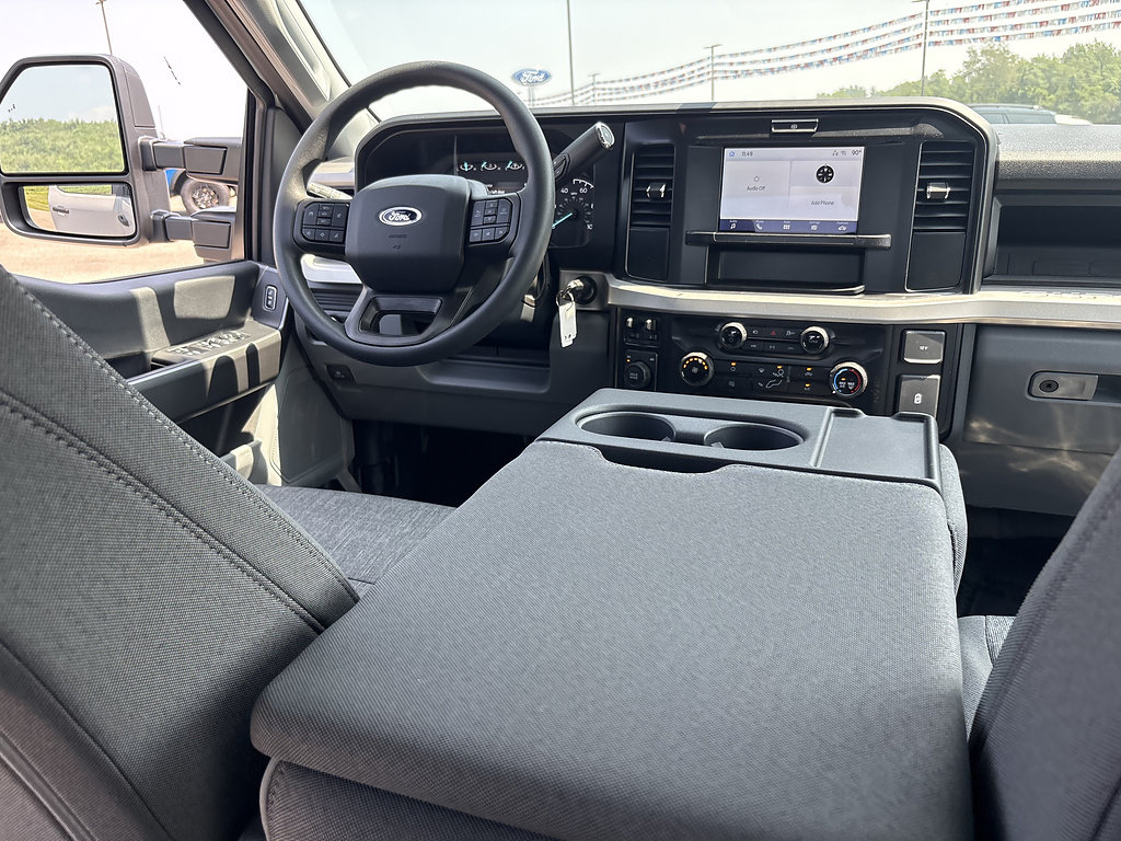 New 2026 Ford F250 XL w/ STX Appearance Package AWD/4WD image 25