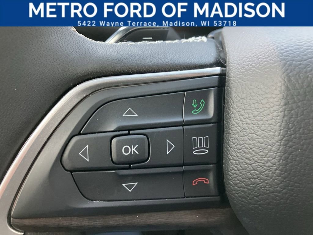 Used 2025 Jeep Grand Cherokee Limited 4xe image 29