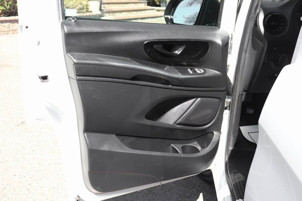 Used 2021 Mercedes-Benz Metris image 18